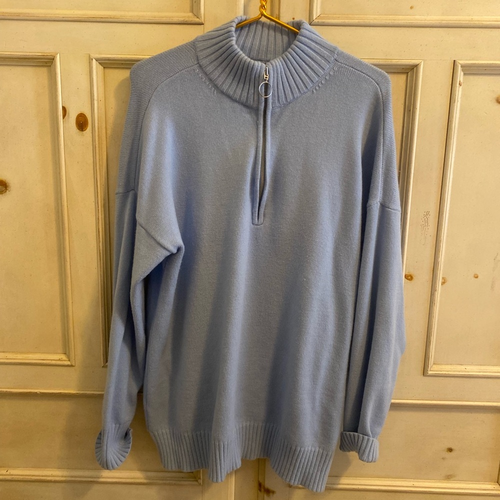 LOFT Women’s Blue Sweater